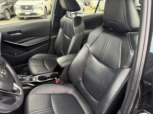 Used 2020 Toyota Corolla XLE FWD image 31