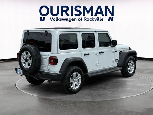 Used 2021 Jeep Wrangler Unlimited Sport w/ Sun And Sound Package AWD/4WD image 6