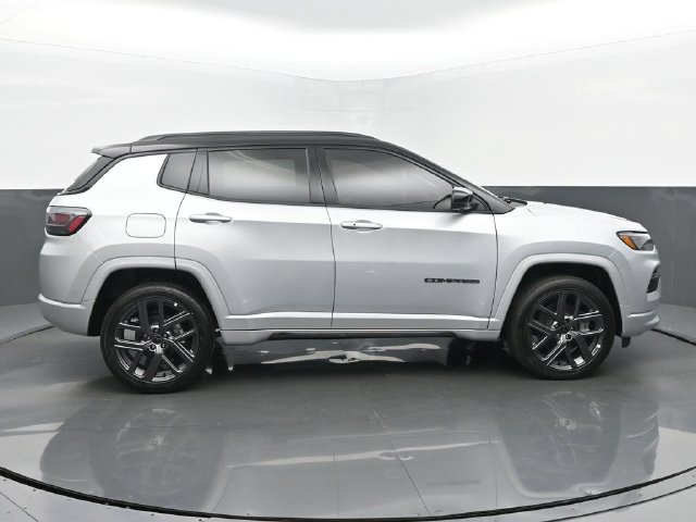 New 2025 Jeep Compass Limited w/ Driver Assist Group I AWD/4WD image 6