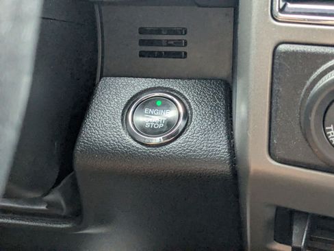 Used 2021 Ford Expedition XLT AWD/4WD image 21