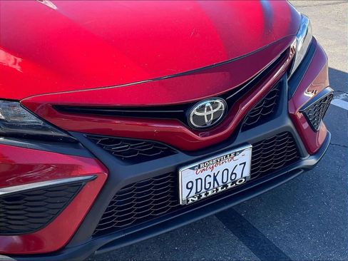 Used 2023 Toyota Camry SE image 30