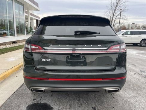 Used 2022 Lincoln Nautilus Reserve image 7