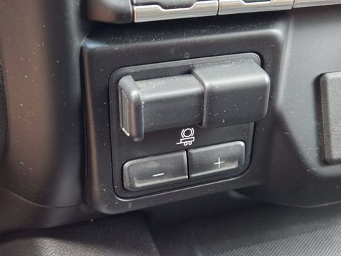 Used 2022 Chevrolet Silverado 3500 High Country AWD/4WD image 25