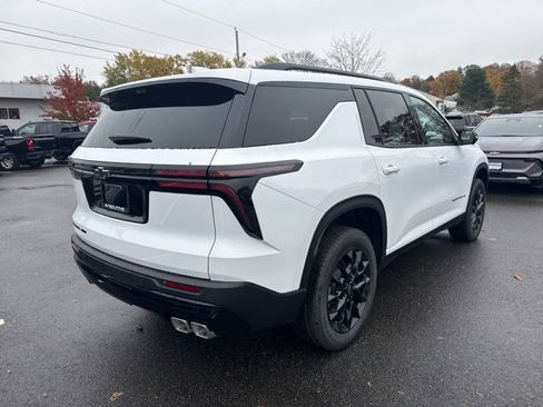 New 2026 Chevrolet Traverse LT w/ Midnight/Sport Edition image 5