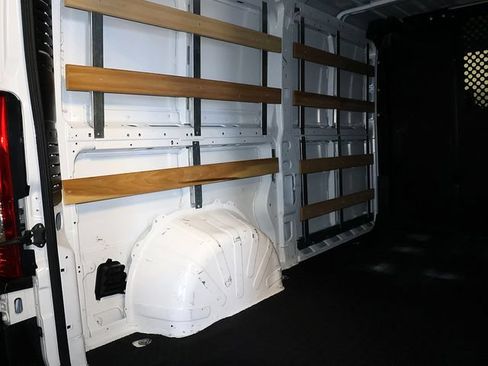 Used 2025 RAM ProMaster 2500 w/ U-Haul Equipment Group FWD image 23