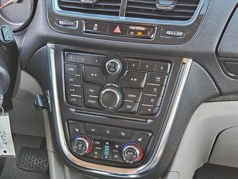 Used 2015 Buick Encore Leather FWD image 18