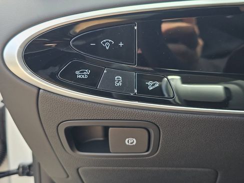 New 2026 Genesis GV70 2.5T Advanced AWD/4WD image 34