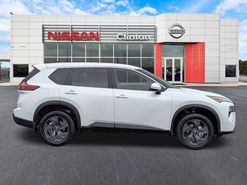New 2026 Nissan Rogue SV w/ Cold Weather Package FWD image 2