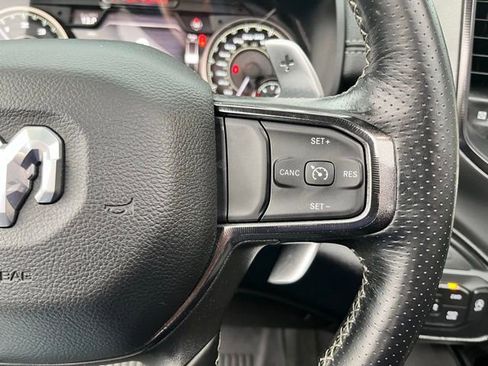 Used 2022 RAM 1500 Laramie AWD/4WD image 30