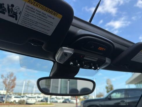 Used 2019 MINI Cooper S image 21