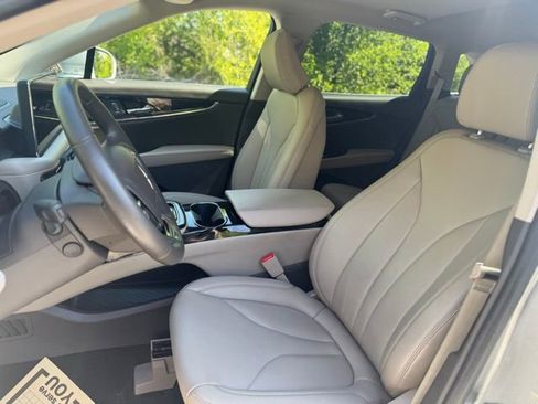 Used 2022 Lincoln Nautilus AWD w/ Premium Package image 10