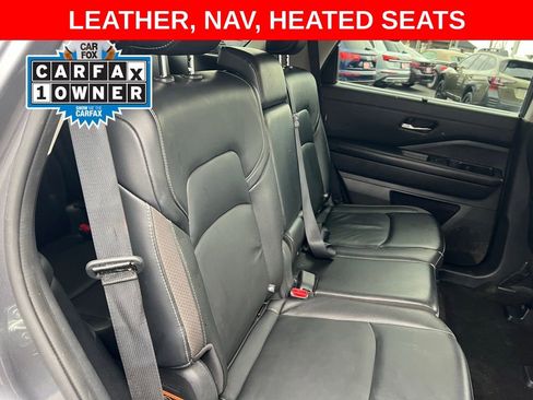 Used 2023 Nissan Pathfinder SL w/ Cargo Package AWD/4WD image 26