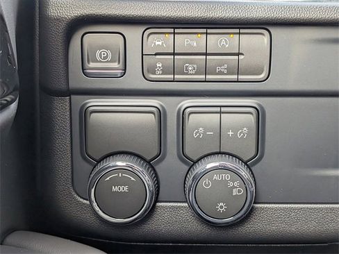 New 2026 Chevrolet Tahoe LT image 24