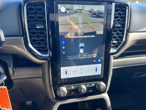 New 2025 Ford Ranger XLT w/ FX4 Off-Road Package image 12