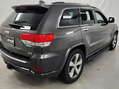 Used 2015 Jeep Grand Cherokee Overland AWD/4WD image 3