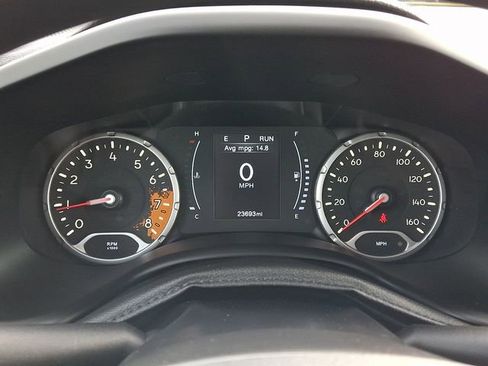 Used 2018 Jeep Renegade Sport w/ Power & Air Group image 20