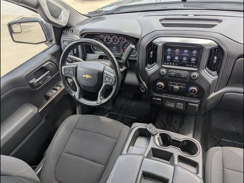 Used 2021 Chevrolet Silverado 1500 LT w/ Convenience Package II AWD/4WD image 24