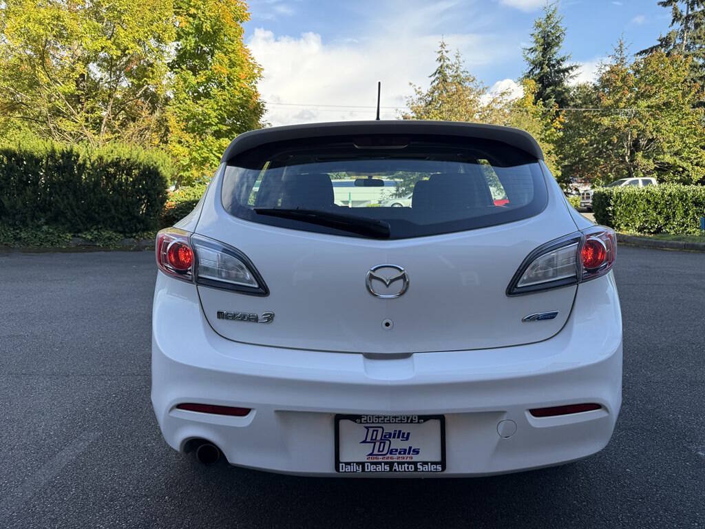 Used 2012 MAZDA MAZDA3 i Touring FWD image 9