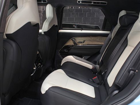Used 2025 Land Rover Range Rover Sport SV Edition Two AWD/4WD image 50