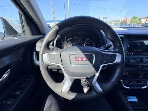 Used 2023 GMC Terrain SLE w/ Driver Convenience Package AWD/4WD image 18