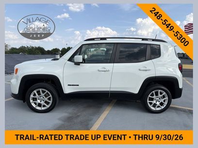 Used 2019 Jeep Renegade Latitude w/ Cold Weather Group
