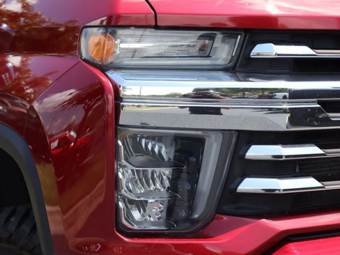 Used 2022 Chevrolet Silverado 3500 High Country AWD/4WD image 32