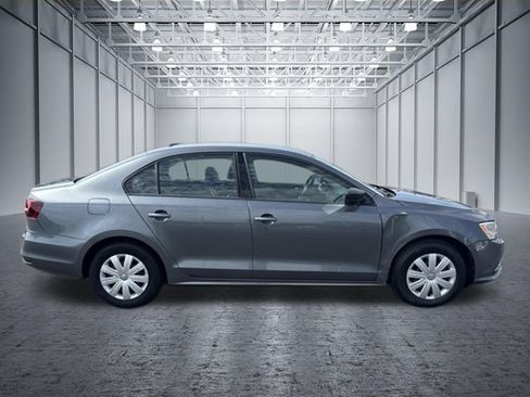 Used 2016 Volkswagen Jetta S FWD image 6