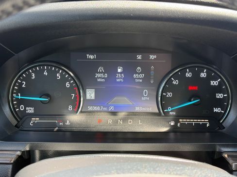 Used 2024 Ford Explorer Limited AWD/4WD image 22