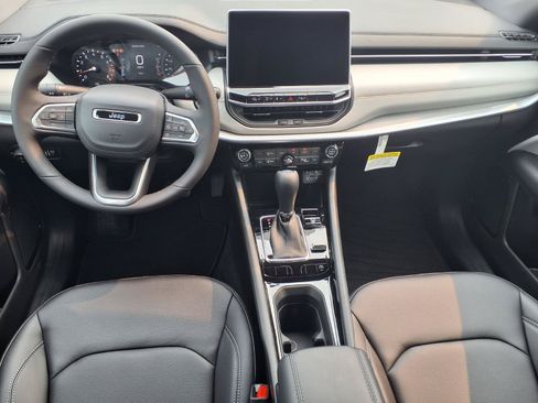 New 2026 Jeep Compass Limited AWD/4WD image 14
