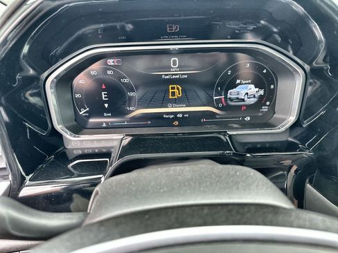 New 2026 GMC Sierra 1500 SLT image 30