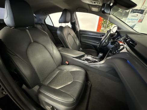 Used 2019 Toyota Camry XSE w/ Carpet Mat Package FWD image 17