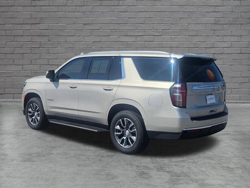 Used 2023 Chevrolet Tahoe LT w/ LT Signature Package AWD/4WD image 3