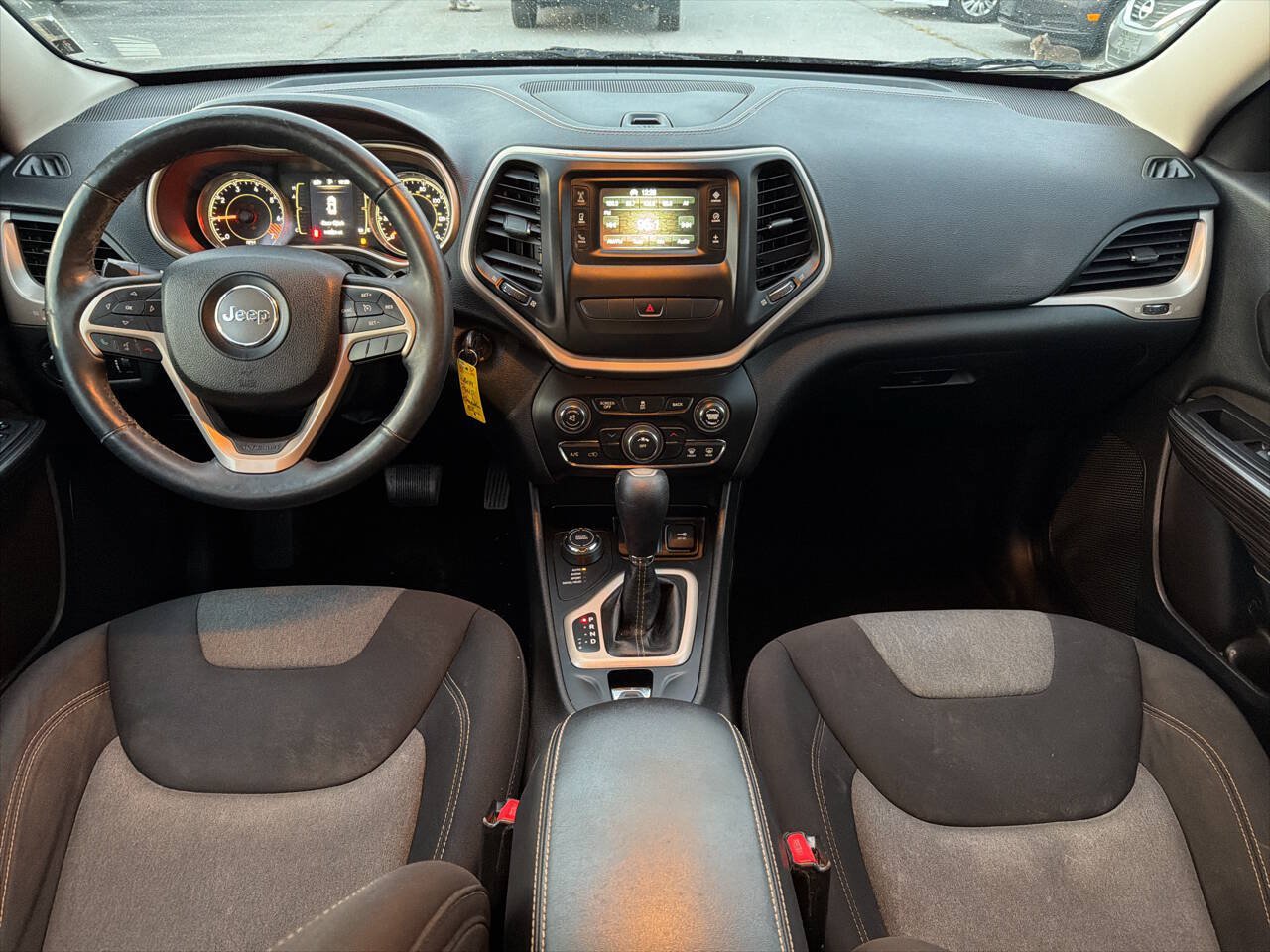 Used 2014 Jeep Cherokee Sport w/ Cold Weather Group AWD/4WD image 12