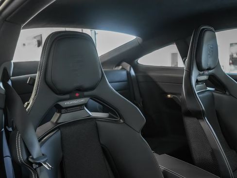 Certified 2026 Porsche 911 GT3 RWD image 28