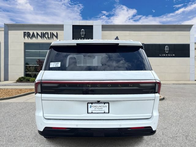 New 2027 Lincoln Navigator Black Label AWD/4WD image 6