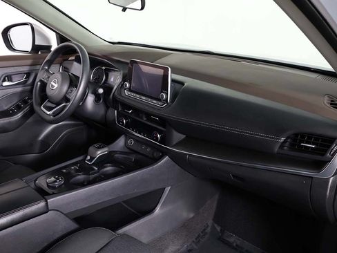Used 2023 Nissan Rogue SV AWD/4WD image 25