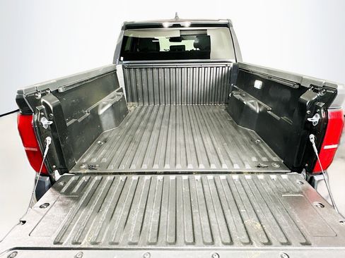 Used 2025 Toyota Tacoma SR5 image 26