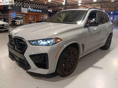 Used 2024 BMW X5 M Competition w/ Executive Package AWD/4WD image 8