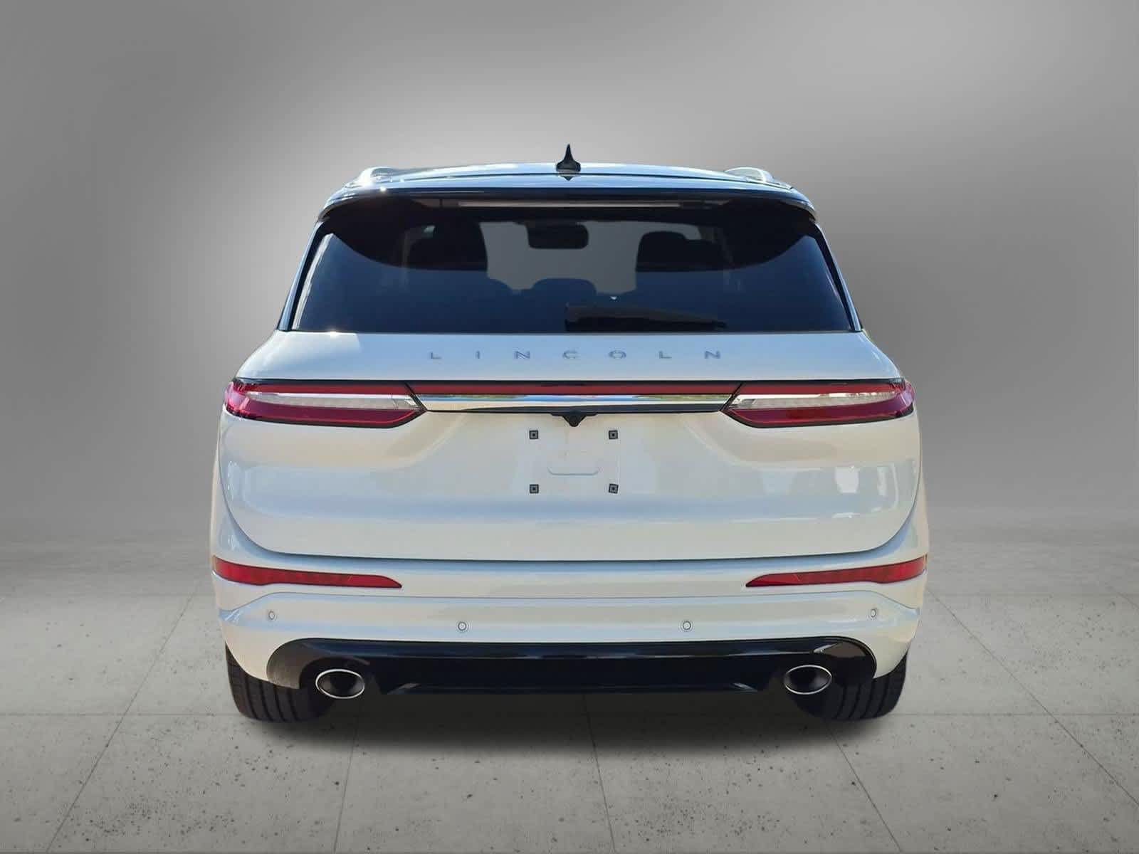 Used 2023 Lincoln Corsair Grand Touring w/ Equipment Group 301A AWD/4WD image 5