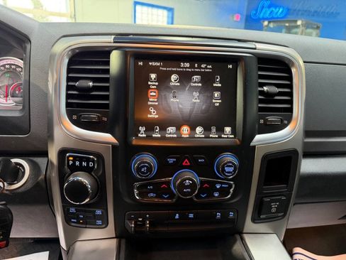Used 2017 RAM 1500 Big Horn AWD/4WD image 24