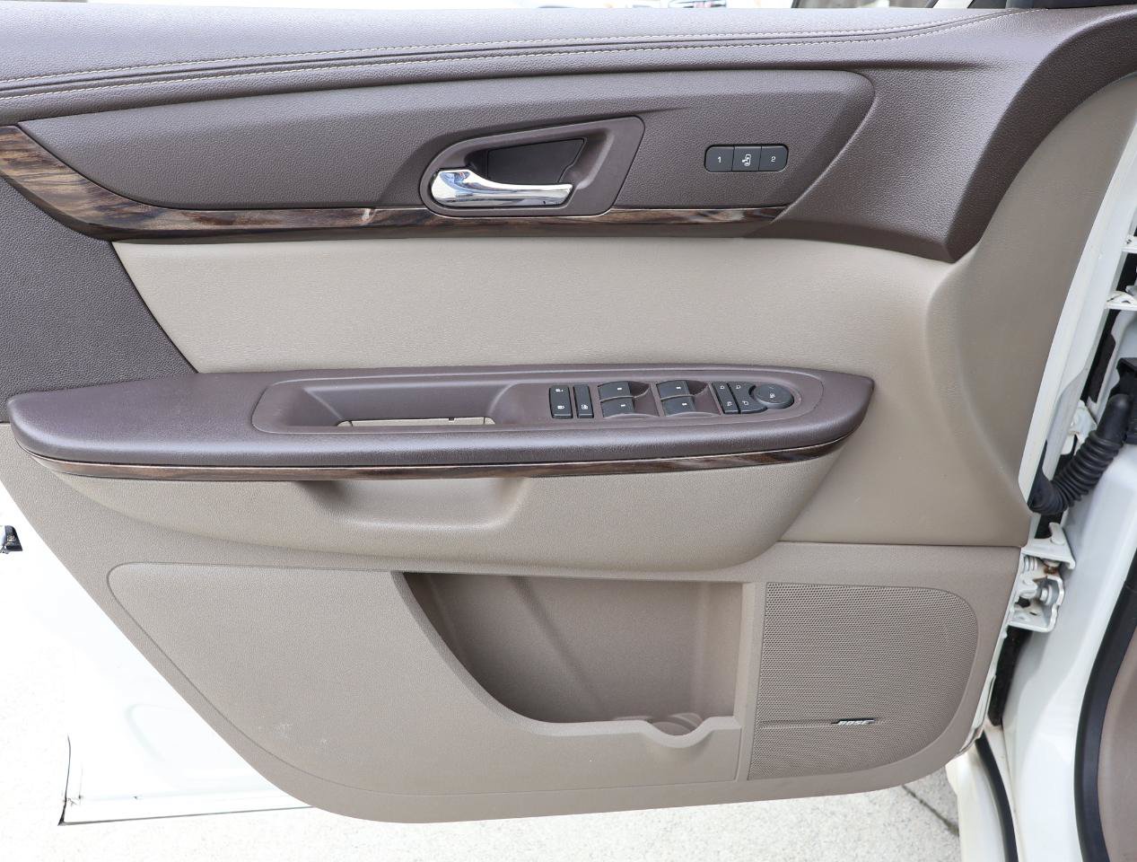 Used 2015 GMC Acadia Denali FWD image 37