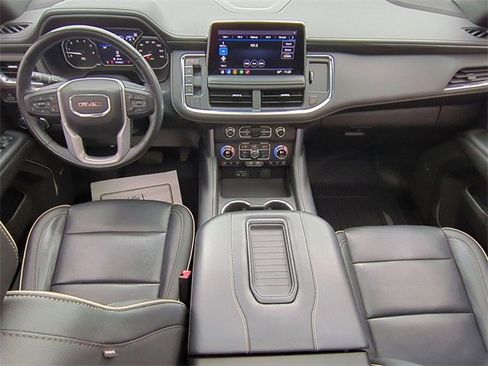Used 2021 GMC Yukon SLT w/ SLT Premium Package image 20