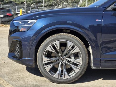 New 2026 Audi Q8 Premium Plus image 11