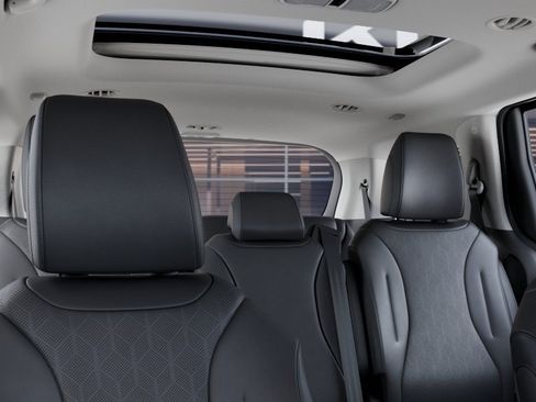 New 2026 Kia Carnival SX w/ SX Dark Edition Package FWD image 27