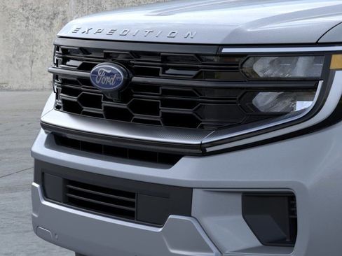 New 2026 Ford Expedition Max Platinum AWD/4WD image 17
