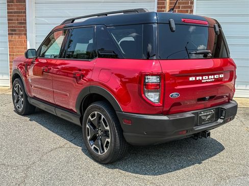 Used 2021 Ford Bronco Sport Outer Banks AWD/4WD image 19