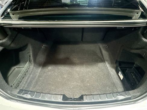 Used 2018 BMW M3 Base image 26