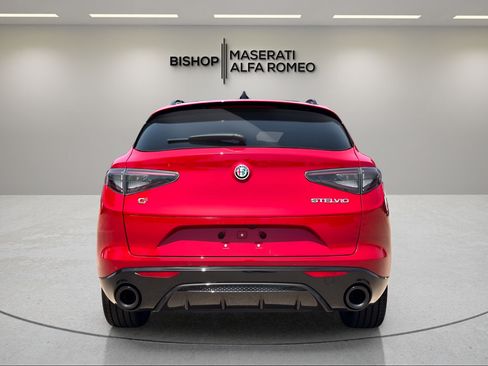 Used 2026 Alfa Romeo Stelvio Sprint AWD/4WD image 4