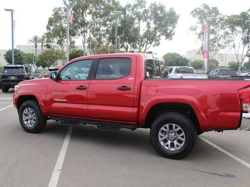 Used 2016 Toyota Tacoma SR5 w/ SR5 Appearance Package (SN) RWD image 15