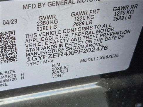Used 2023 Cadillac XT4 Sport w/ LPO, Onyx Lite Package FWD image 15